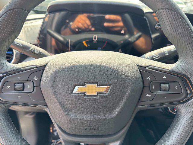 new 2025 Chevrolet Trax car, priced at $24,095