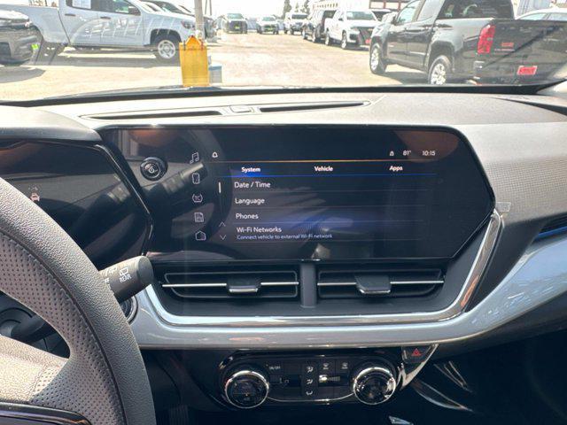new 2025 Chevrolet Trax car, priced at $24,095