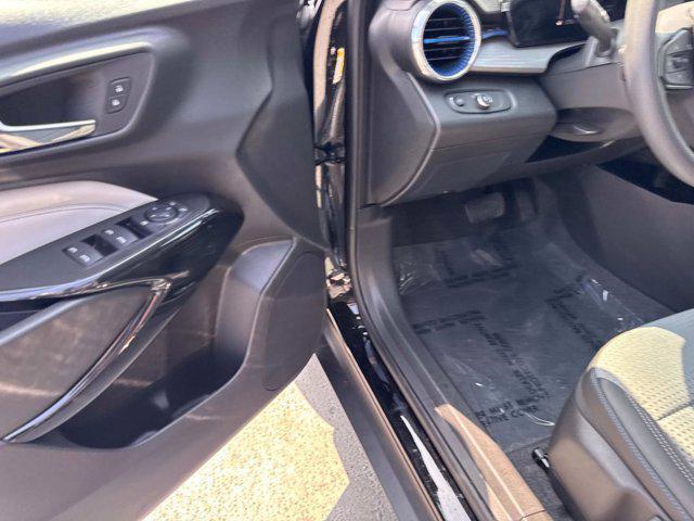 new 2025 Chevrolet Trax car, priced at $24,095