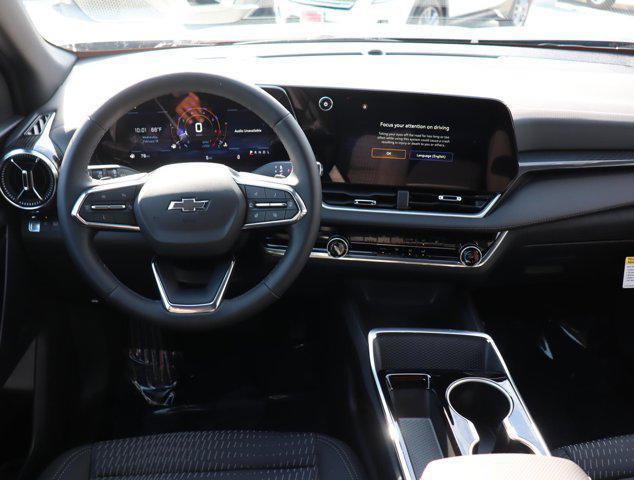 new 2025 Chevrolet Equinox car, priced at $31,040