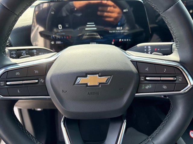 used 2025 Chevrolet Equinox car, priced at $28,594