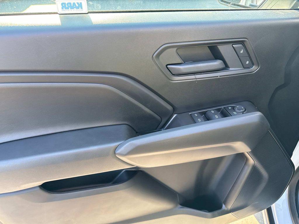 new 2025 Chevrolet Colorado car, priced at $32,615