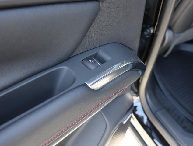 new 2025 Chevrolet Traverse car, priced at $58,120