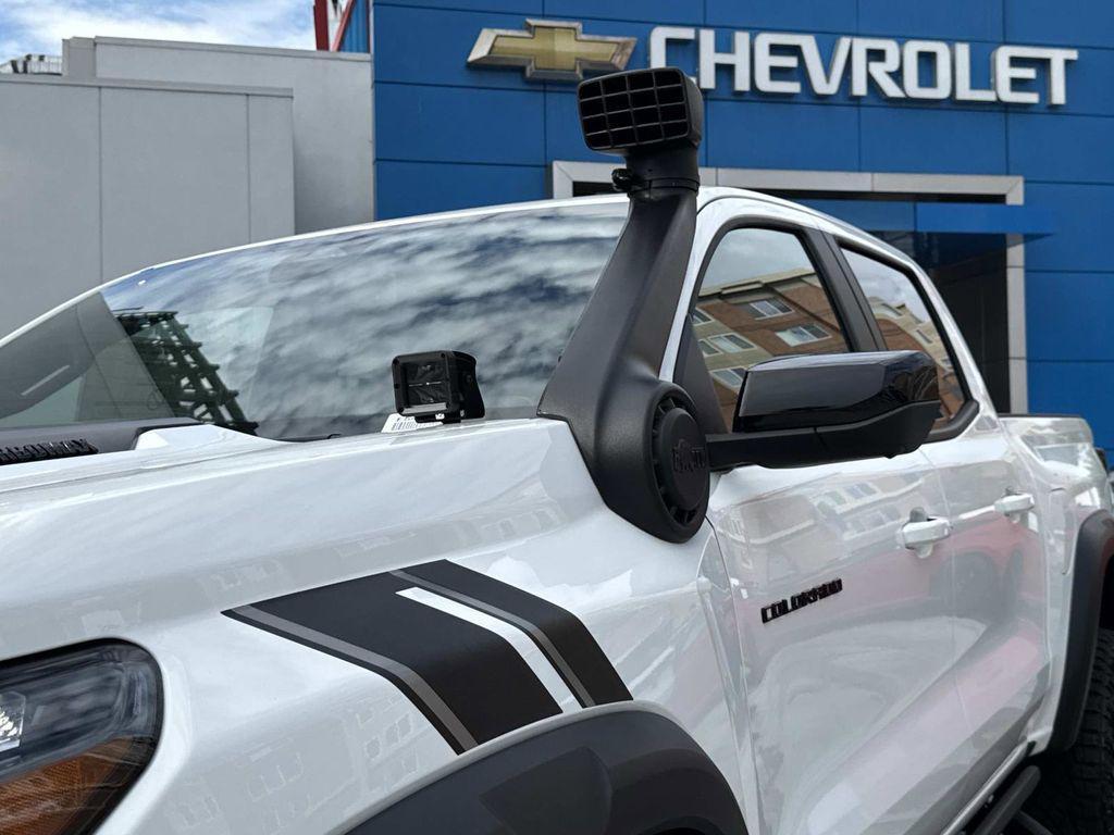new 2025 Chevrolet Colorado car, priced at $65,660