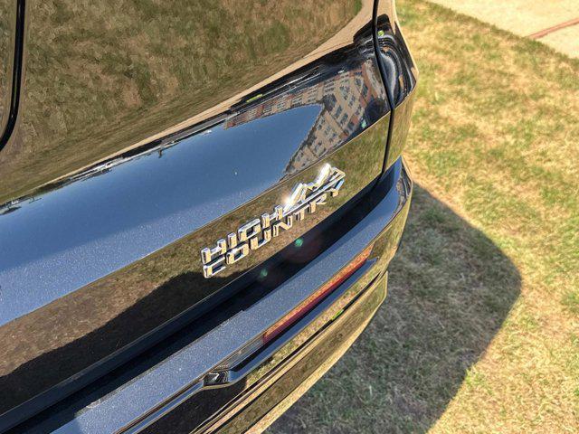 new 2025 Chevrolet Traverse car, priced at $59,865