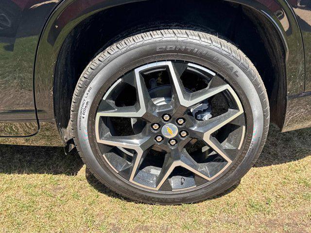new 2025 Chevrolet Traverse car, priced at $59,865