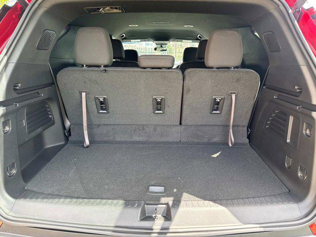 new 2025 Chevrolet Traverse car, priced at $50,750