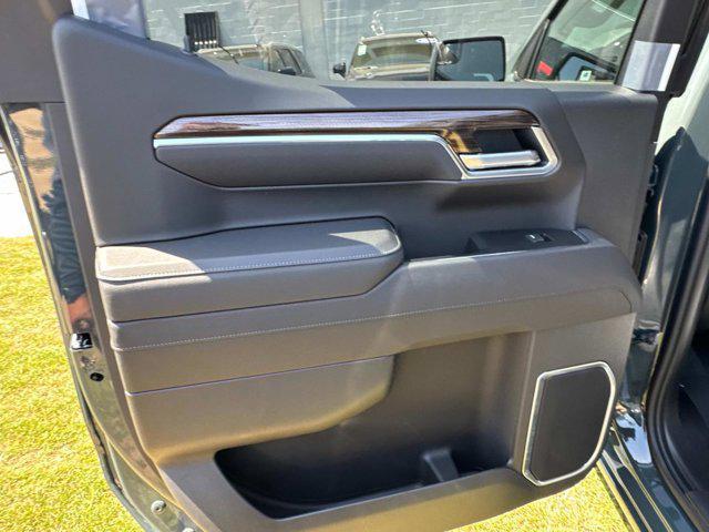 new 2025 Chevrolet Silverado 1500 car, priced at $51,990