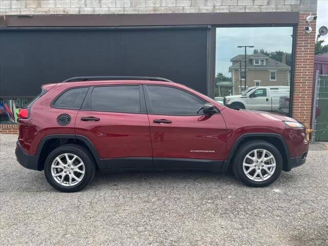 used 2016 Jeep Cherokee car, priced at $14,575