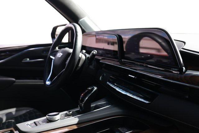 used 2022 Cadillac Escalade ESV car, priced at $79,900