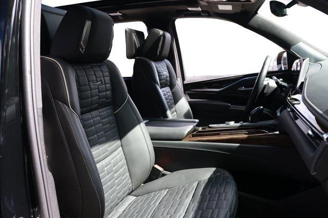 used 2022 Cadillac Escalade ESV car, priced at $79,900