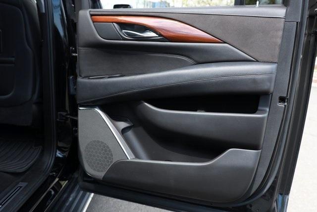 used 2018 Cadillac Escalade ESV car, priced at $29,900