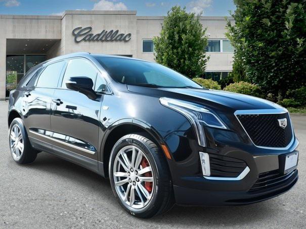 used 2022 Cadillac XT5 car, priced at $32,900