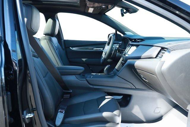 used 2022 Cadillac XT5 car, priced at $32,900