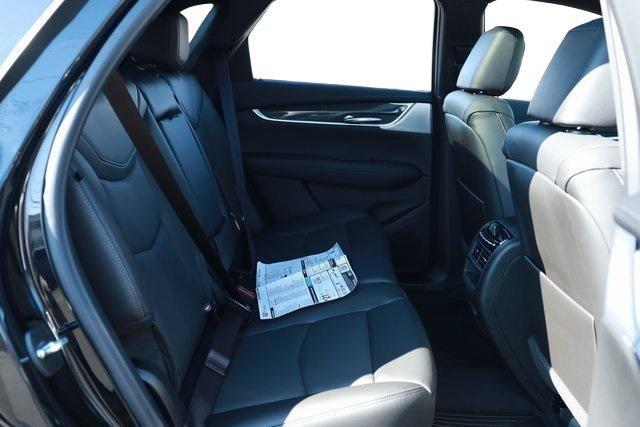 used 2022 Cadillac XT5 car, priced at $32,900