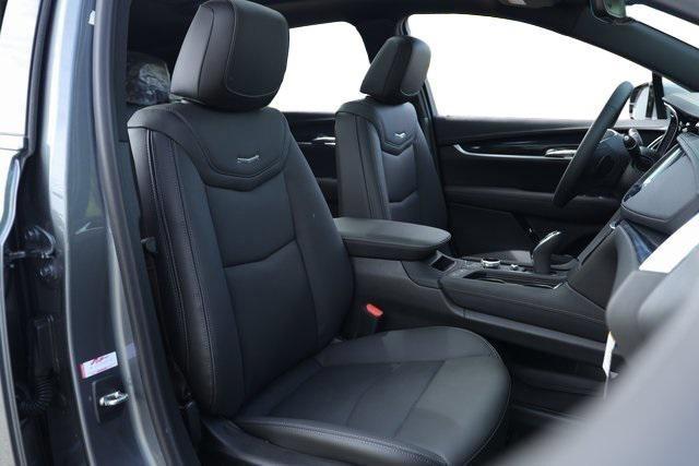 used 2021 Cadillac XT5 car, priced at $29,500