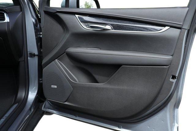 used 2021 Cadillac XT5 car, priced at $29,500