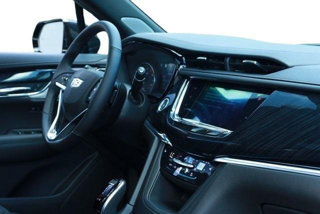 used 2024 Cadillac XT6 car, priced at $39,900