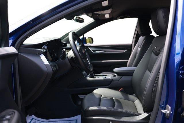 used 2023 Cadillac XT5 car, priced at $29,492