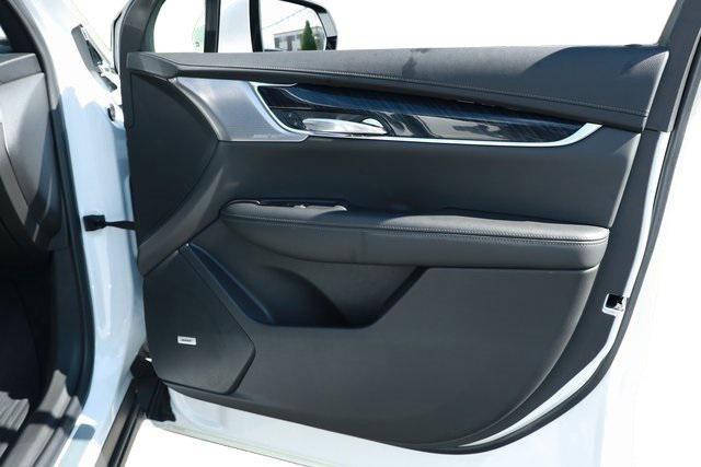 used 2022 Cadillac XT6 car, priced at $35,900
