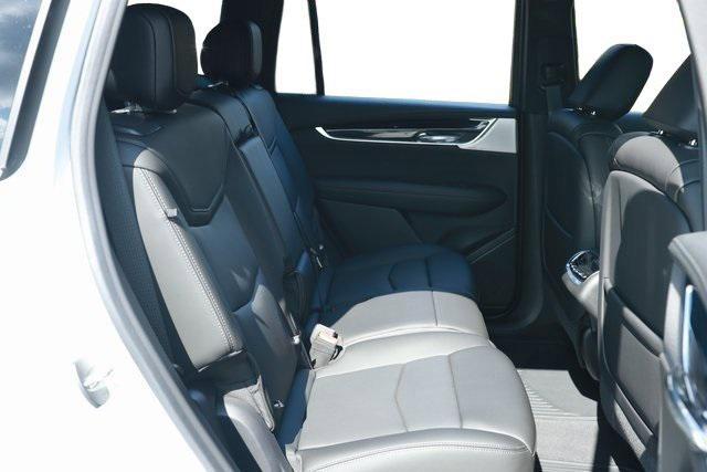 used 2022 Cadillac XT6 car, priced at $35,900