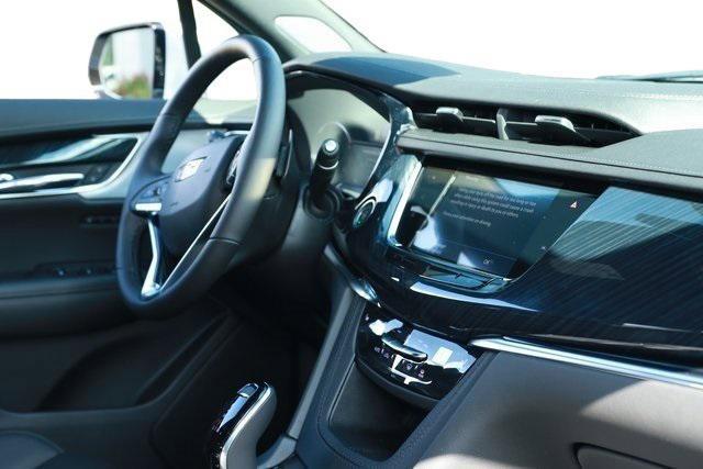 used 2022 Cadillac XT6 car, priced at $35,900