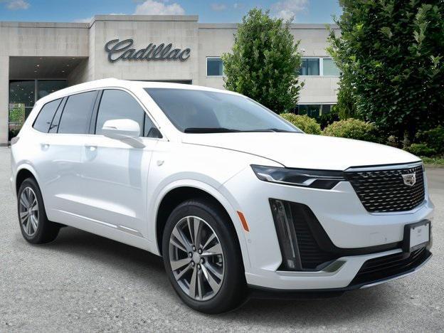 used 2022 Cadillac XT6 car, priced at $35,900