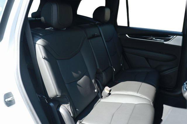 used 2022 Cadillac XT6 car, priced at $35,900