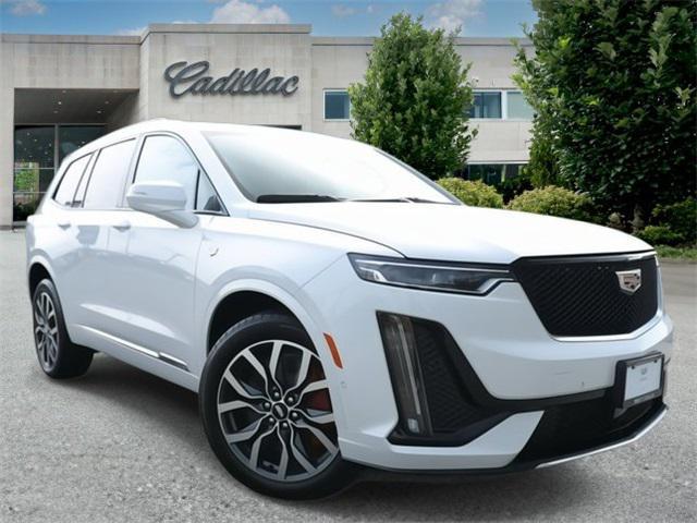 used 2022 Cadillac XT6 car, priced at $36,900