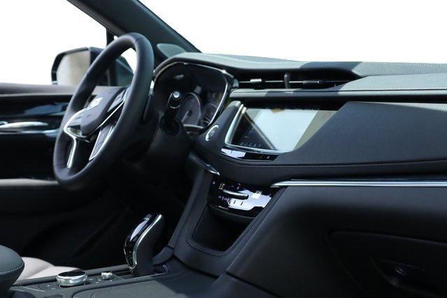 used 2024 Cadillac XT5 car, priced at $55,540