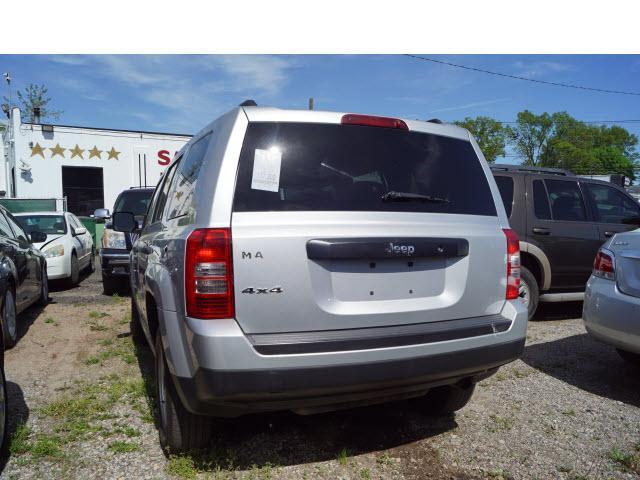 used 2013 Jeep Patriot car, priced at $6,995