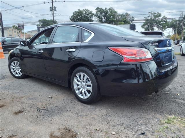 used 2014 Nissan Altima car