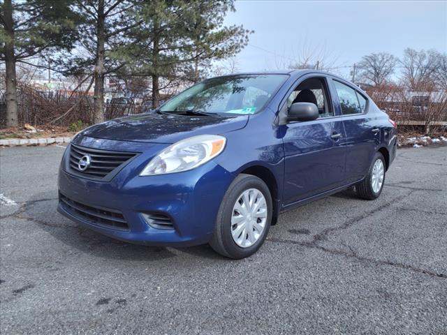 used 2014 Nissan Versa car