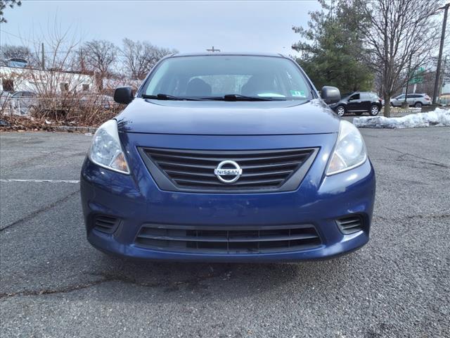 used 2014 Nissan Versa car