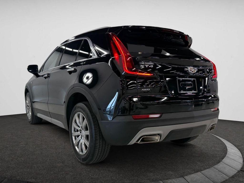 used 2022 Cadillac XT4 car, priced at $31,988