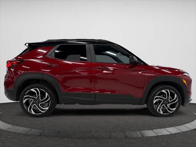 used 2024 Chevrolet TrailBlazer car, priced at $27,488