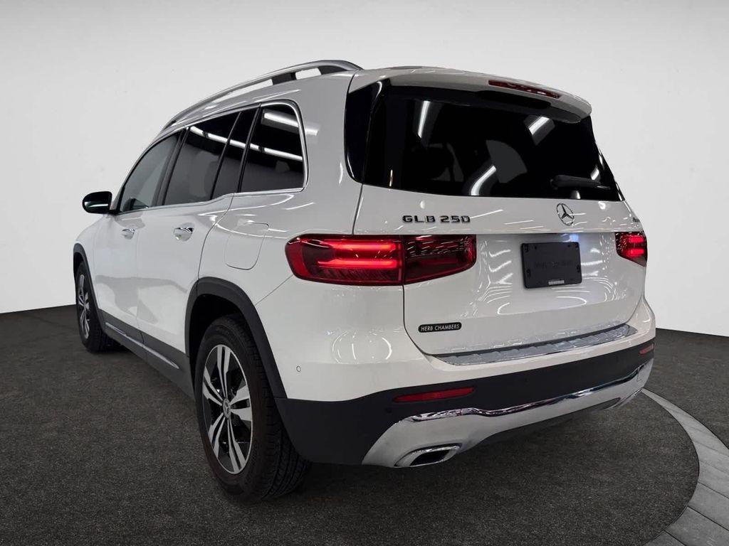 used 2024 Mercedes-Benz GLB 250 car, priced at $32,798