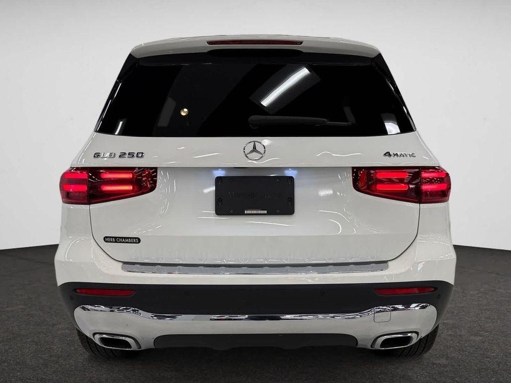 used 2024 Mercedes-Benz GLB 250 car, priced at $32,798