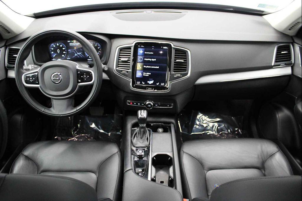 used 2022 Volvo XC90 car, priced at $34,988