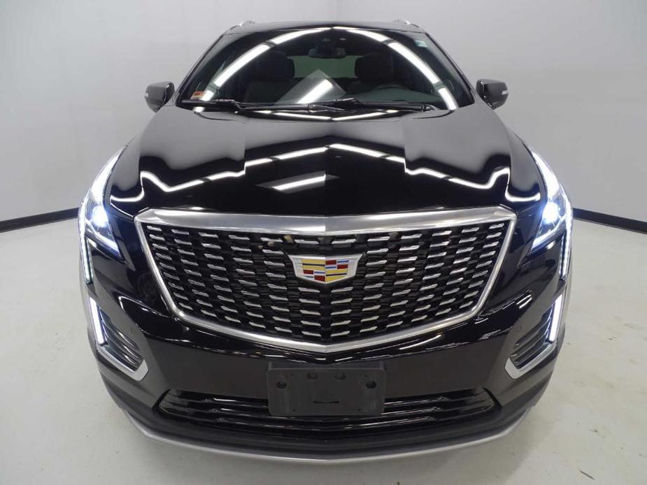 used 2021 Cadillac XT5 car, priced at $34,998
