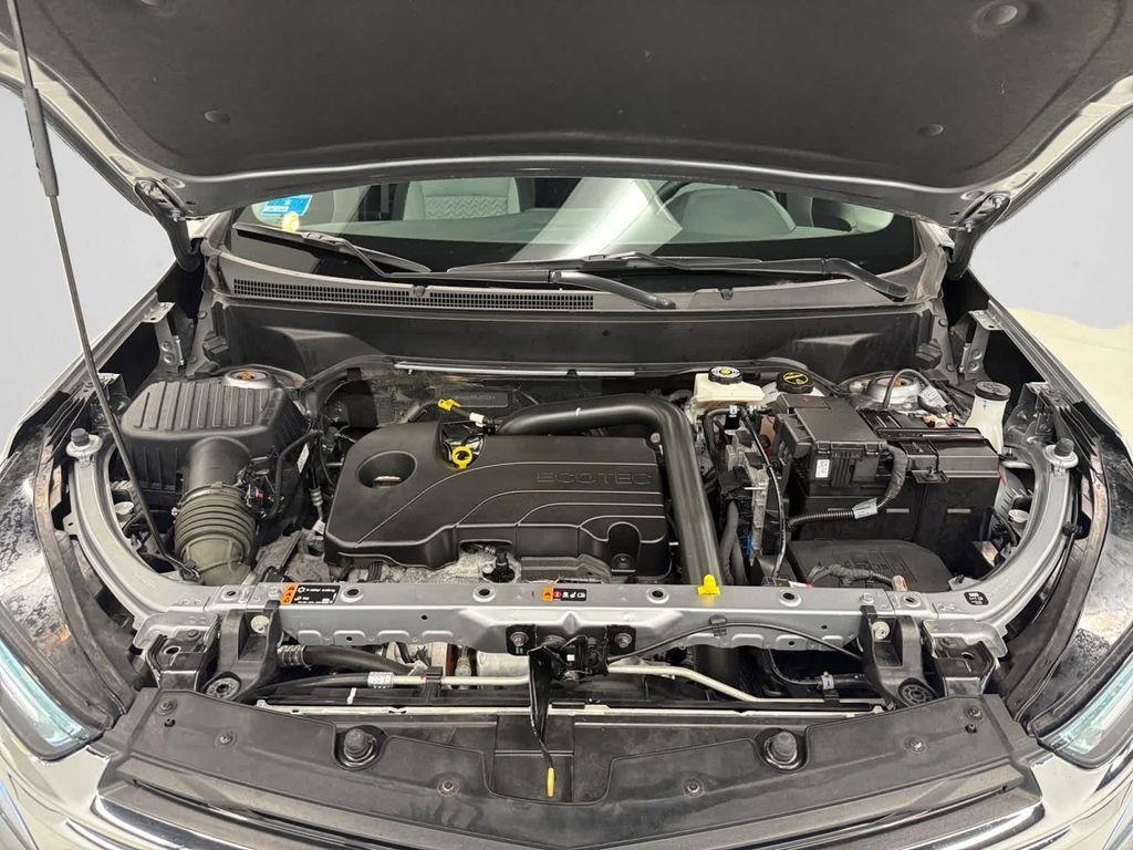 used 2024 Chevrolet Equinox car, priced at $22,998