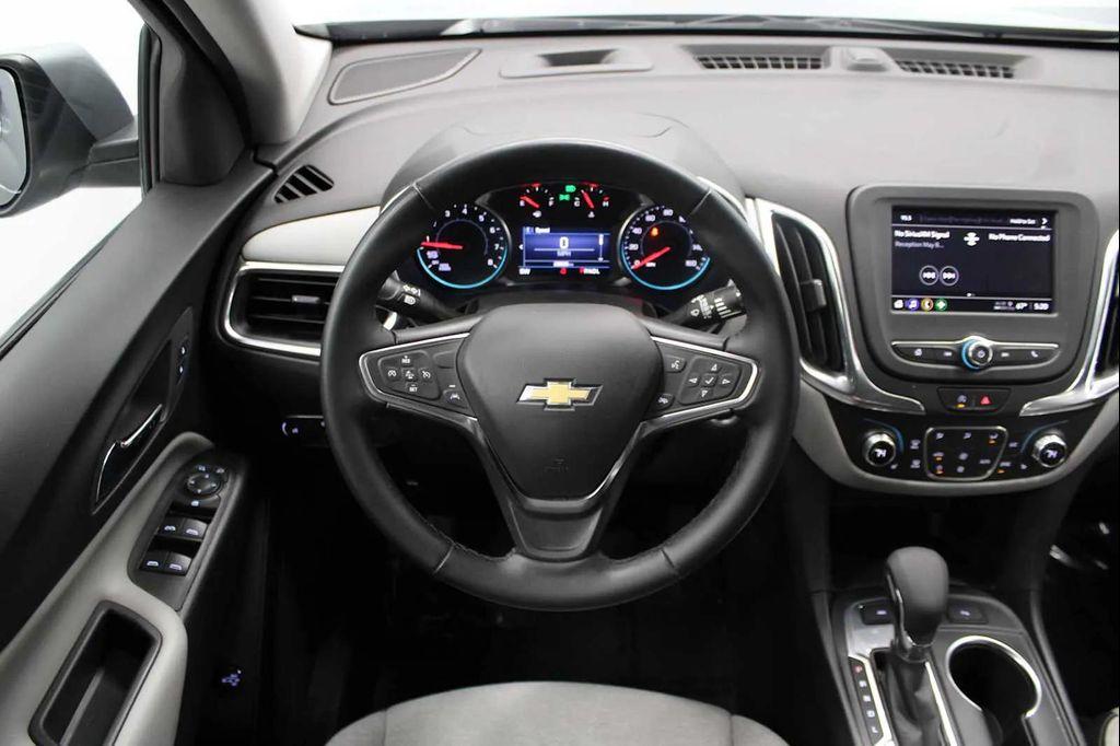 used 2024 Chevrolet Equinox car, priced at $22,998