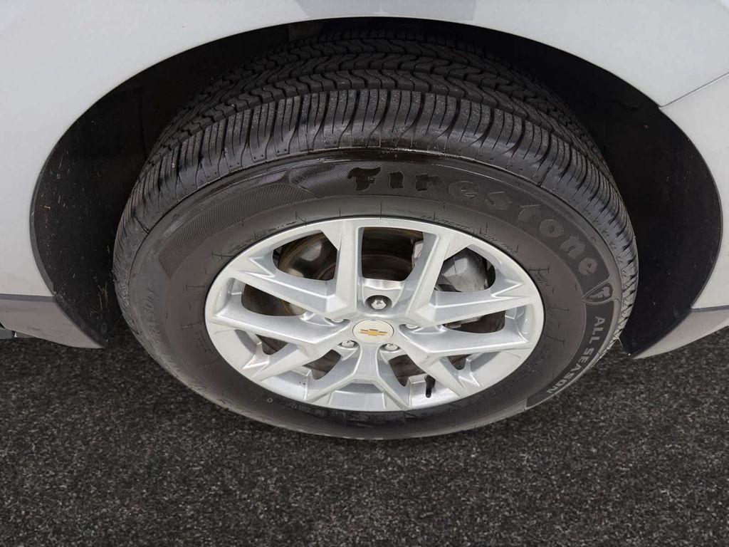 used 2024 Chevrolet Equinox car, priced at $22,998