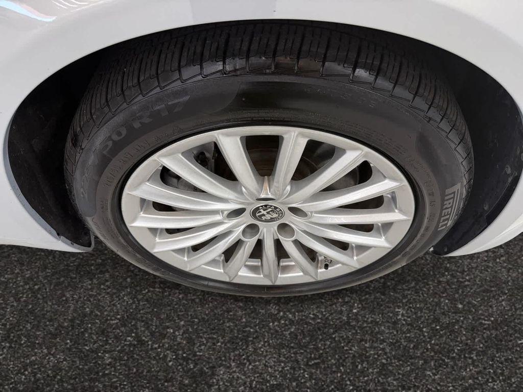 used 2024 Alfa Romeo Giulia car, priced at $31,898