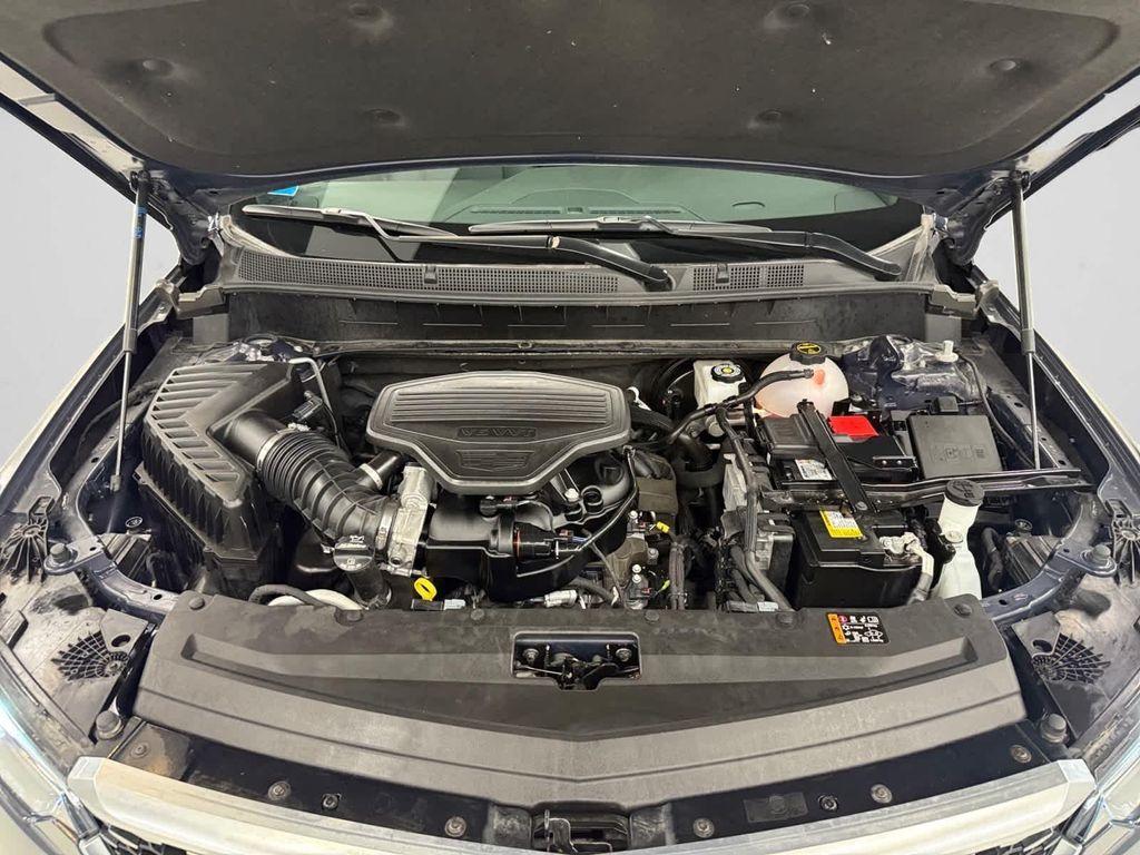 used 2025 Cadillac XT6 car, priced at $51,788