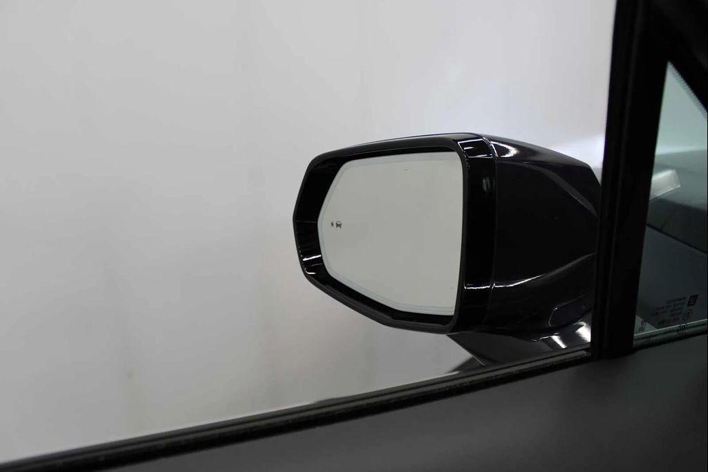 used 2025 Cadillac XT6 car, priced at $51,788