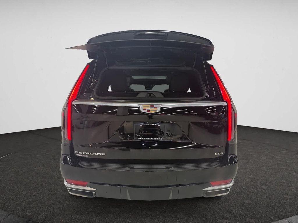 used 2024 Cadillac Escalade car, priced at $80,998