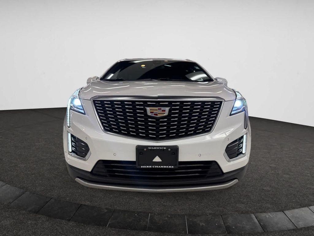 used 2022 Cadillac XT5 car, priced at $28,998