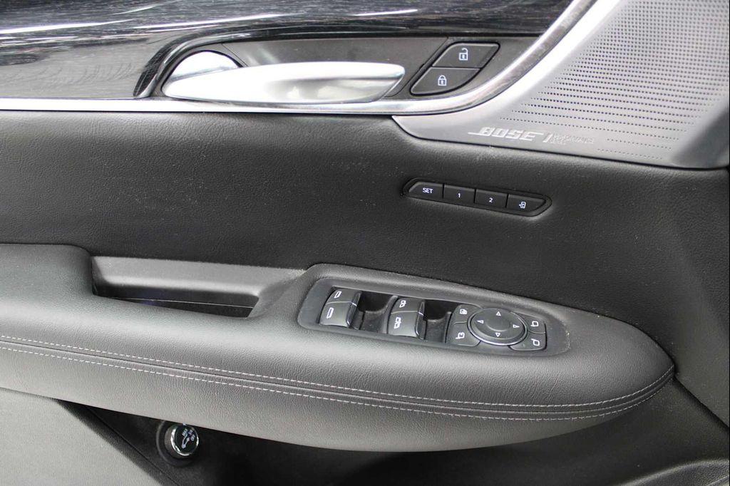 used 2022 Cadillac XT5 car, priced at $28,998