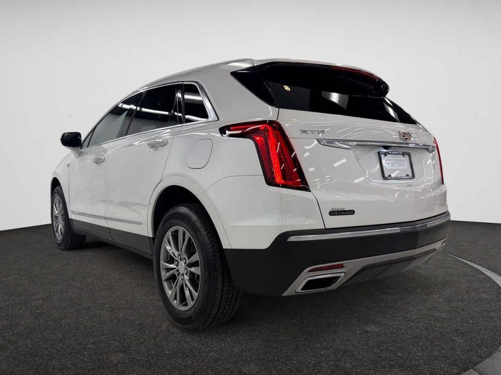 used 2022 Cadillac XT5 car, priced at $28,998